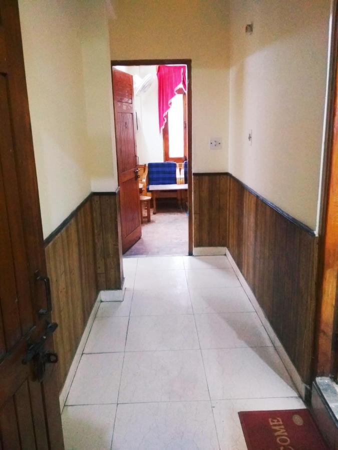 Hotel Snow Mountain Mall Road Manāli Exterior foto